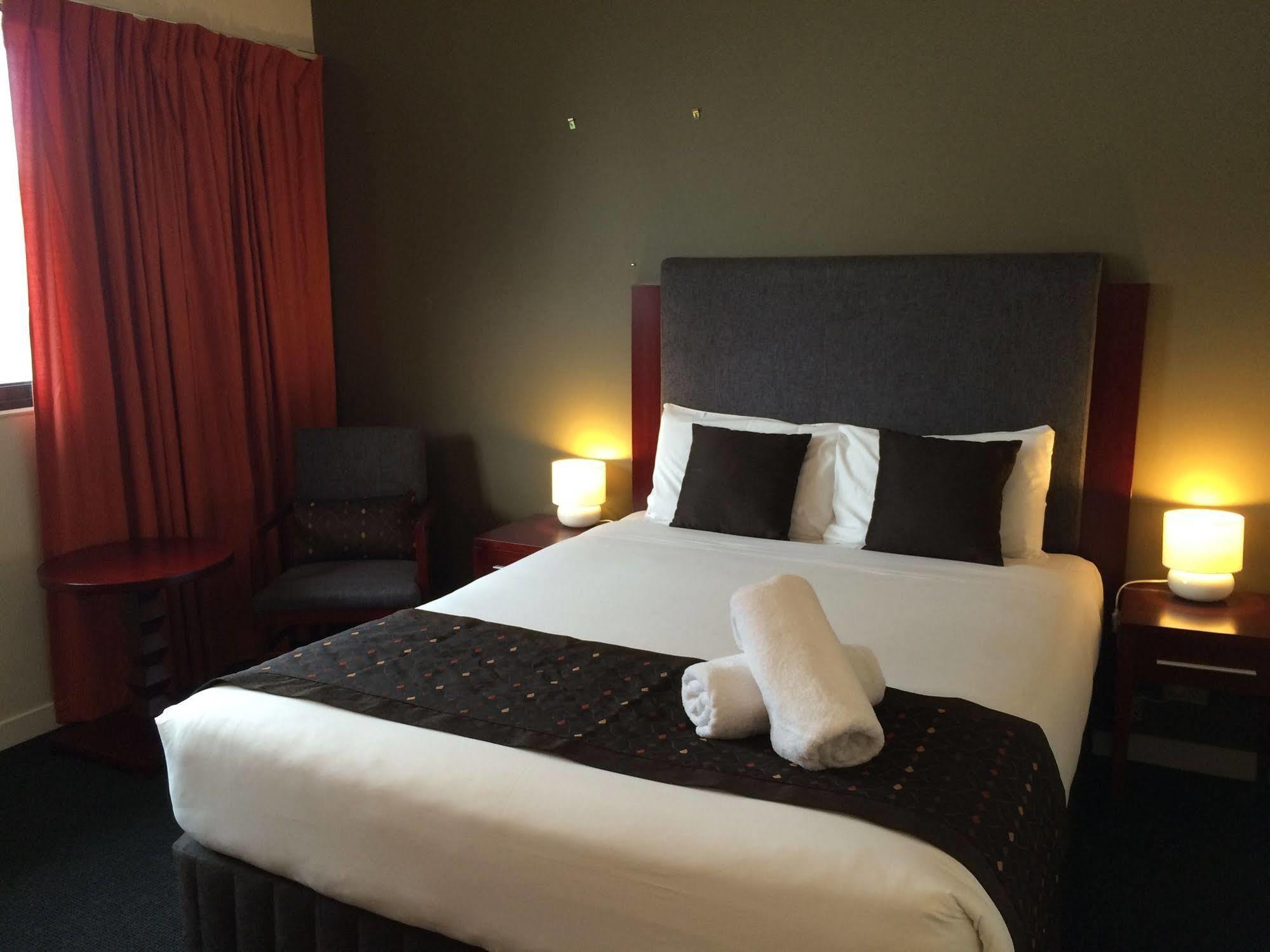 Madison Plaza Townsville Exterior photo